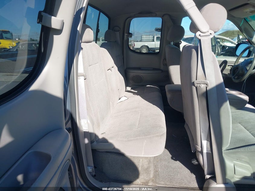 5TBRT34102S298657 2002 TOYOTA TUNDRA photo no. 8