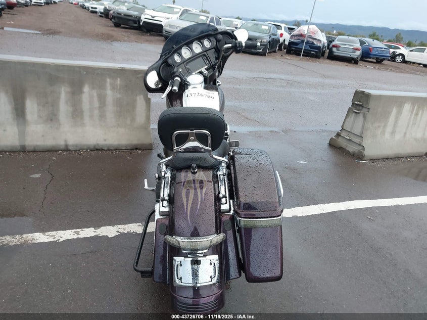 2017 Harley-Davidson Flhxs Street Glide Special VIN: 1HD1KRC12HB627983 Lot: 43726706