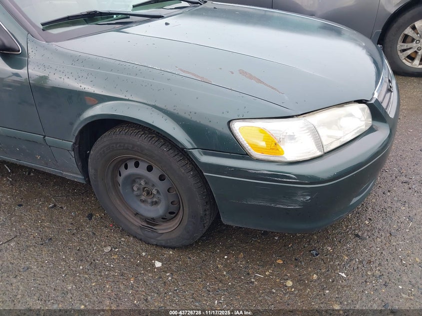 2000 Toyota Camry Le VIN: 4T1BG22K7YU683118 Lot: 43726728