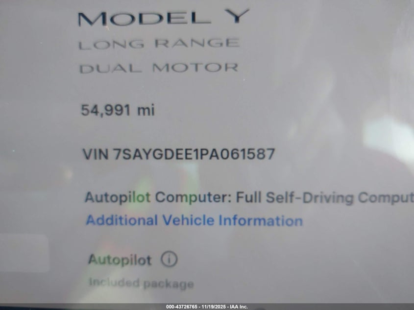 2023 Tesla Model Y Awd/Long Range Dual Motor All-Wheel Drive VIN: 7SAYGDEE1PA061587 Lot: 43726765