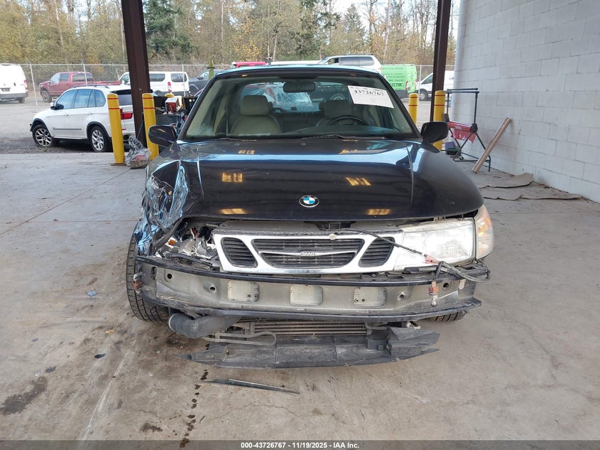 2000 Saab 9-5 2.3T VIN: YS3ED45E3Y3069550 Lot: 43726767