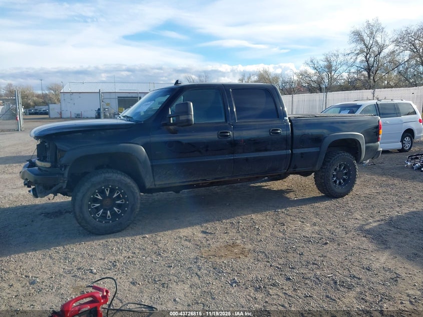 2006 GMC Sierra 2500 VIN: 2GTHK23D56F20B209 Lot: 43726815