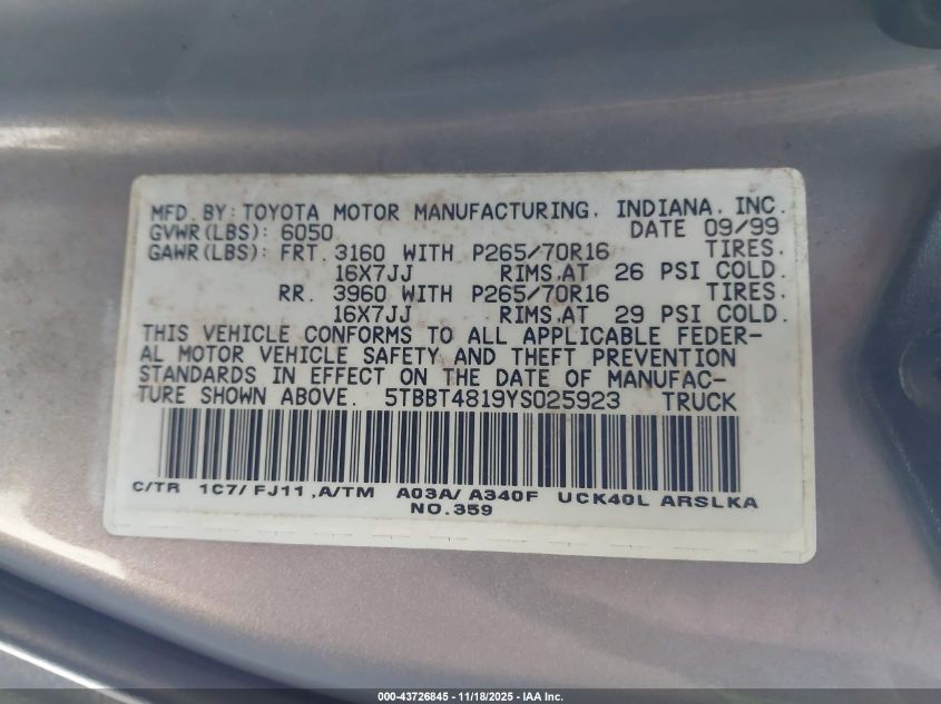 2000 Toyota Tundra Ltd V8 VIN: 5TBBT4819YS025923 Lot: 43726845