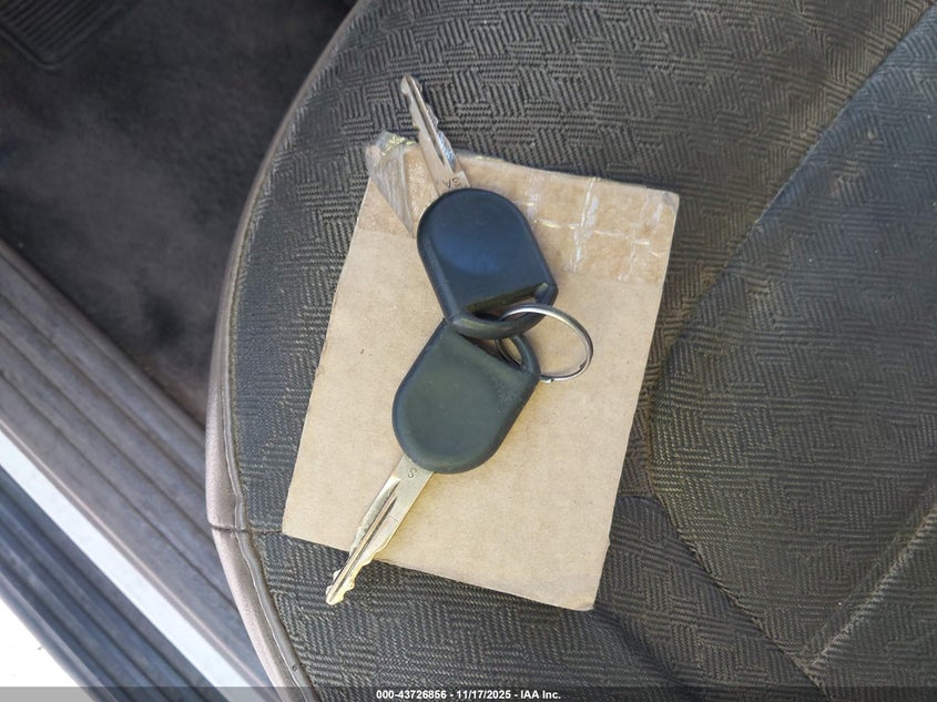 2004 Ford Explorer Xls VIN: 1FMZU62KX4UB34232 Lot: 43726856