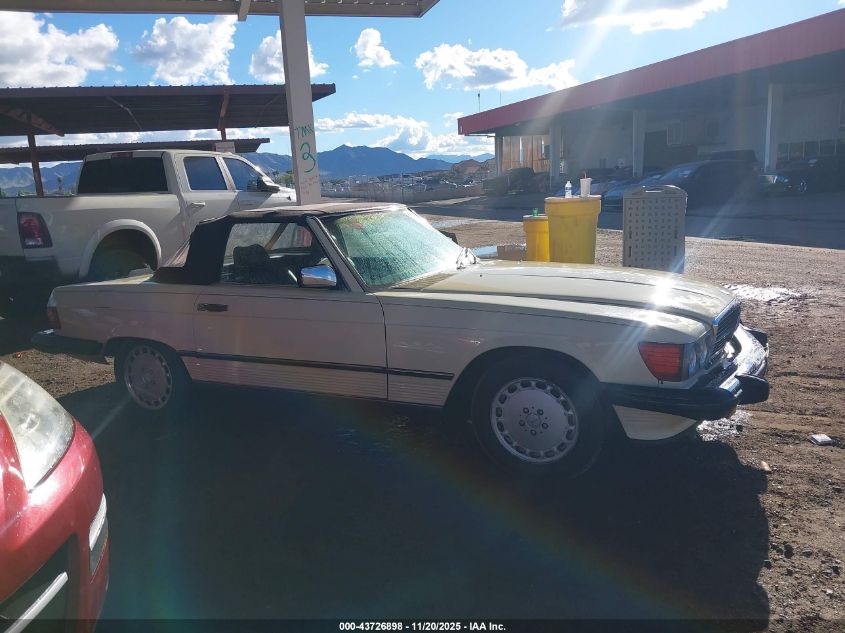 1988 Mercedes-Benz 560 Sl VIN: WDBBA48DXJA085153 Lot: 43726898
