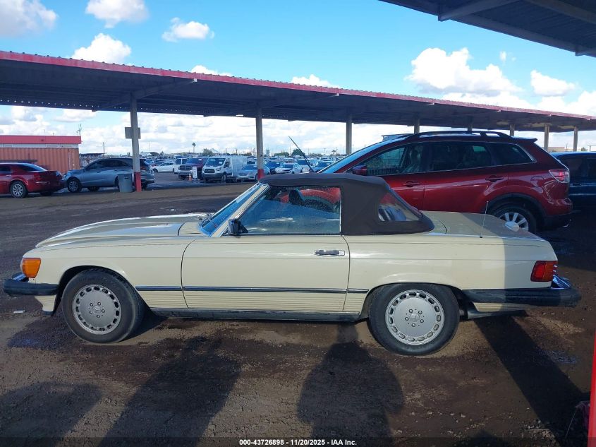 1988 Mercedes-Benz 560 Sl VIN: WDBBA48DXJA085153 Lot: 43726898