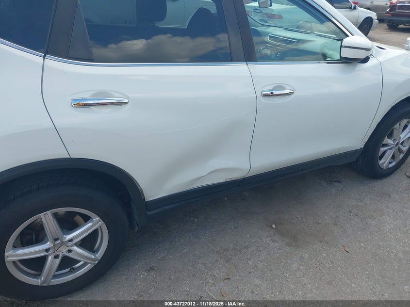 KNMAT2MT0GP712117 2016 NISSAN ROGUE photo no. 11