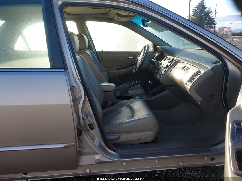 JHMCG56681C031464 2001 HONDA ACCORD photo no. 5