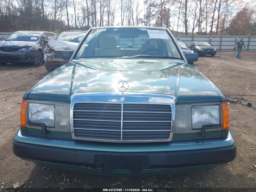 1993 Mercedes-Benz 300 E 2.8 VIN: WDBEA28E6PB964954 Lot: 43727058