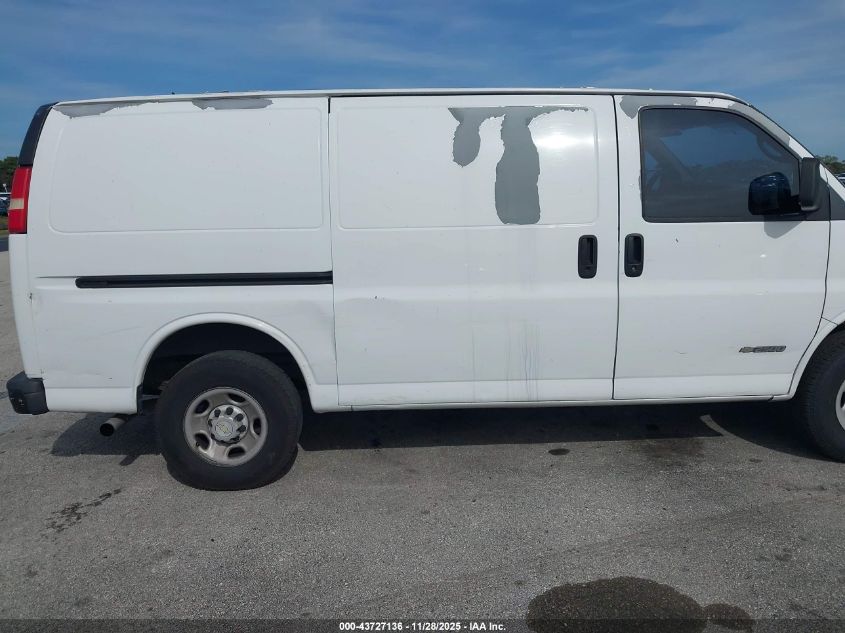 2006 Chevrolet Express Work Van VIN: 1GCGG25V261116152 Lot: 43727136