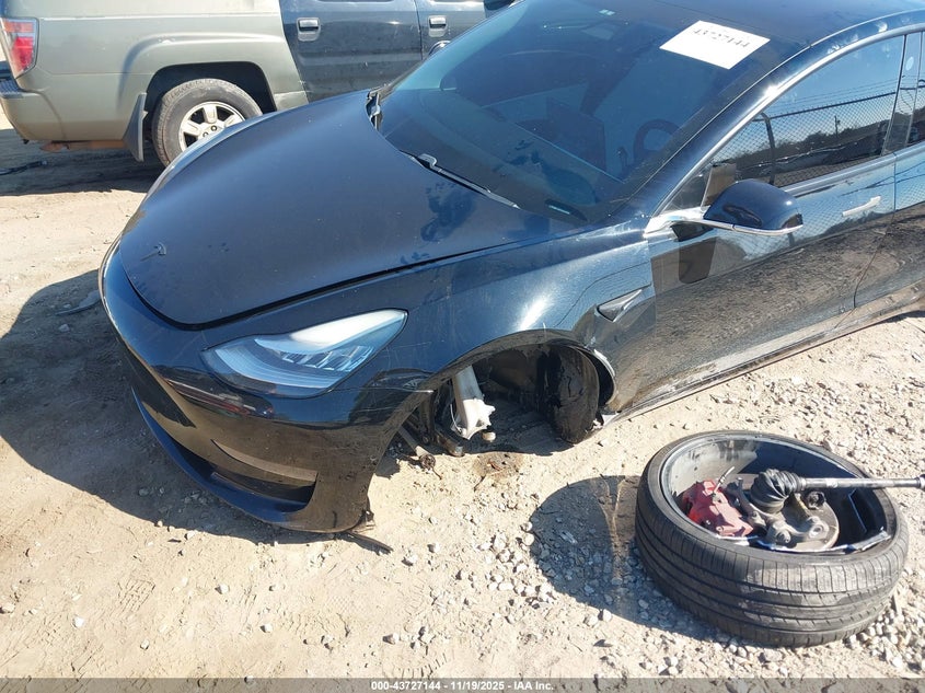 2020 Tesla Model 3 Performance Dual Motor All-Wheel Drive VIN: 5YJ3E1EC2LF714385 Lot: 43727144