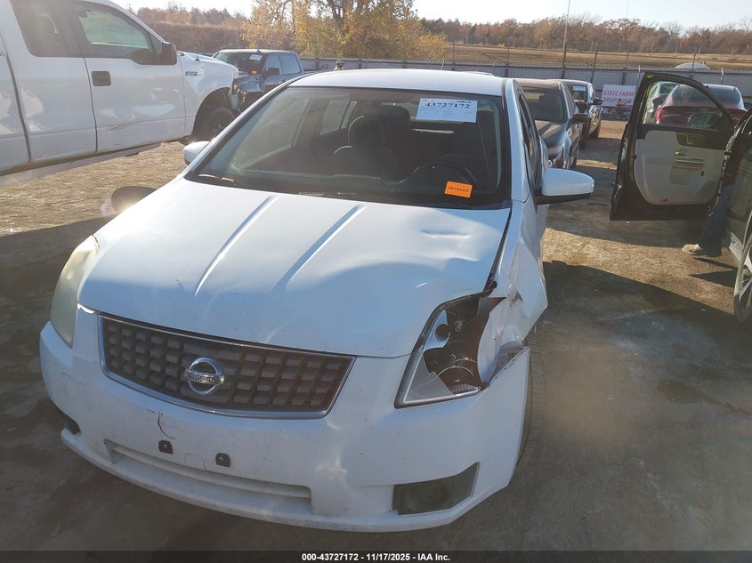 2007 Nissan Sentra 2.0S VIN: 3N1AB61E07L672572 Lot: 43727172
