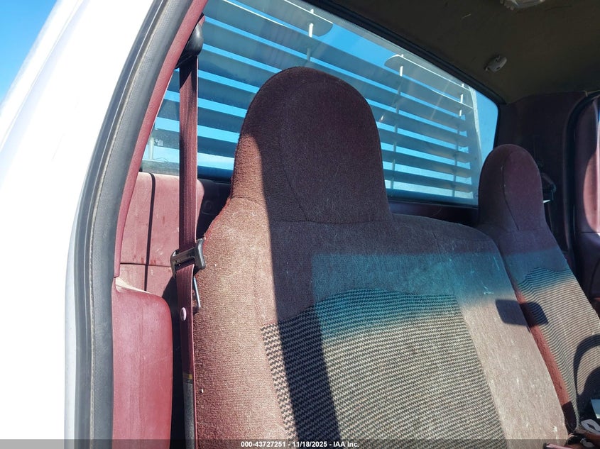 1997 Ford F150 VIN: 1FTDF1726VKA50930 Lot: 43727251