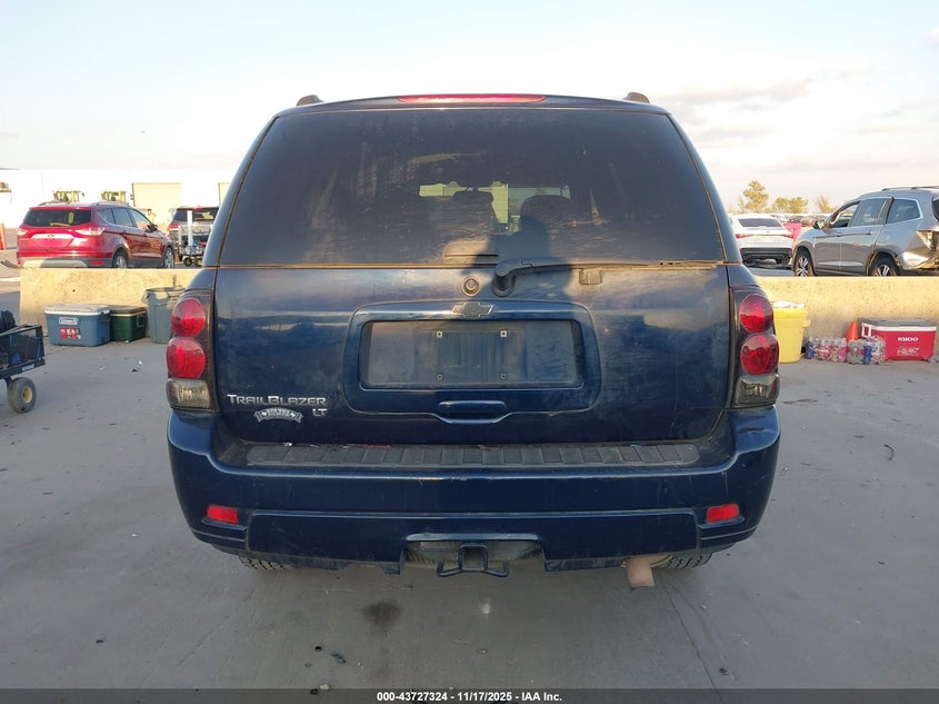 2008 Chevrolet Trailblazer Lt VIN: 1GNDS13SX82136528 Lot: 43727324