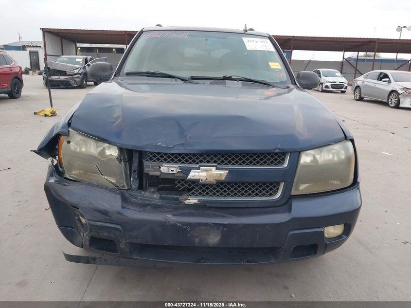 2008 Chevrolet Trailblazer Lt VIN: 1GNDS13SX82136528 Lot: 43727324
