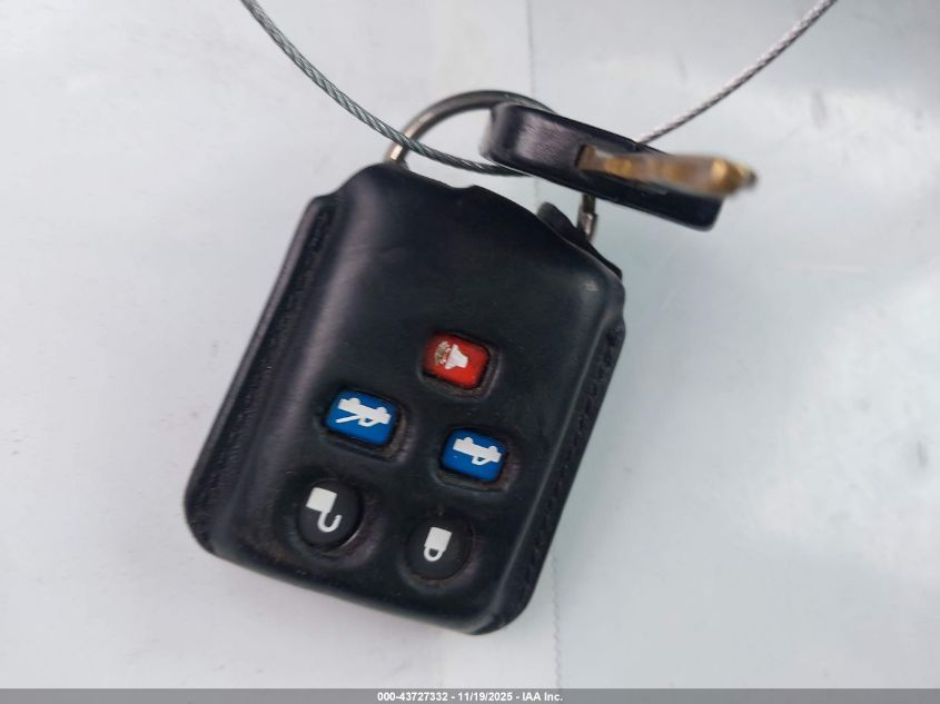 2002 Lincoln Blackwood VIN: 5LTEW05A82KJ00907 Lot: 43727332