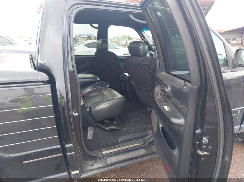 2002 Lincoln Blackwood VIN: 5LTEW05A82KJ00907 Lot: 43727332