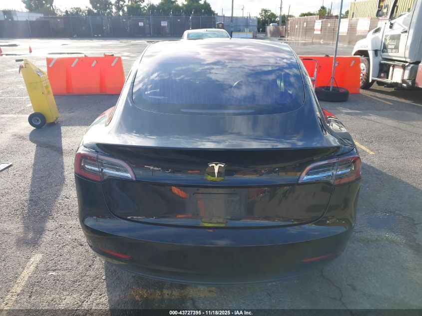2018 Tesla Model 3 Long Range/Mid Range VIN: 5YJ3E1EA0JF008446 Lot: 43727395
