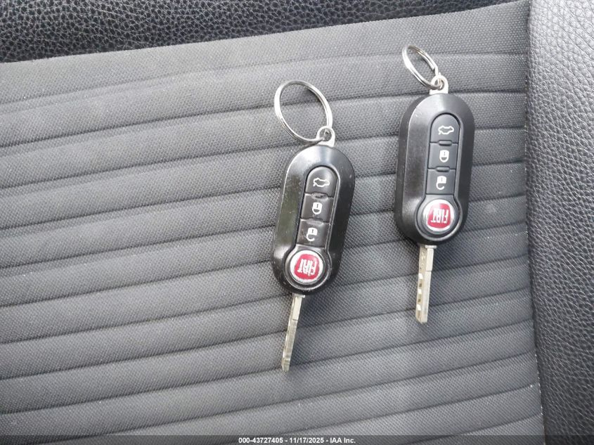 2016 Fiat 500 Sport VIN: 3C3CFFBR4GT161642 Lot: 43727405