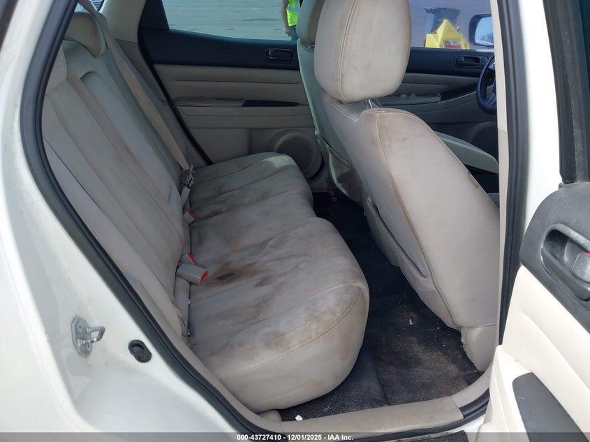 2010 Mazda Cx-7 I Sport VIN: JM3ER2W57A0313498 Lot: 43727410