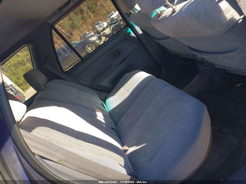 1997 Toyota 4Runner Sr5 V6 VIN: JT3HN86R4V0081394 Lot: 43727441