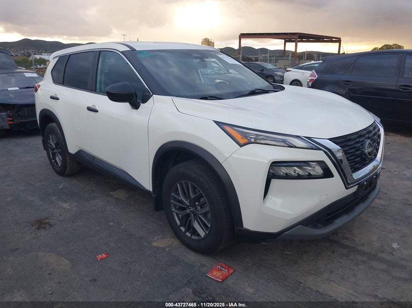 NISSAN ROGUE S FWD