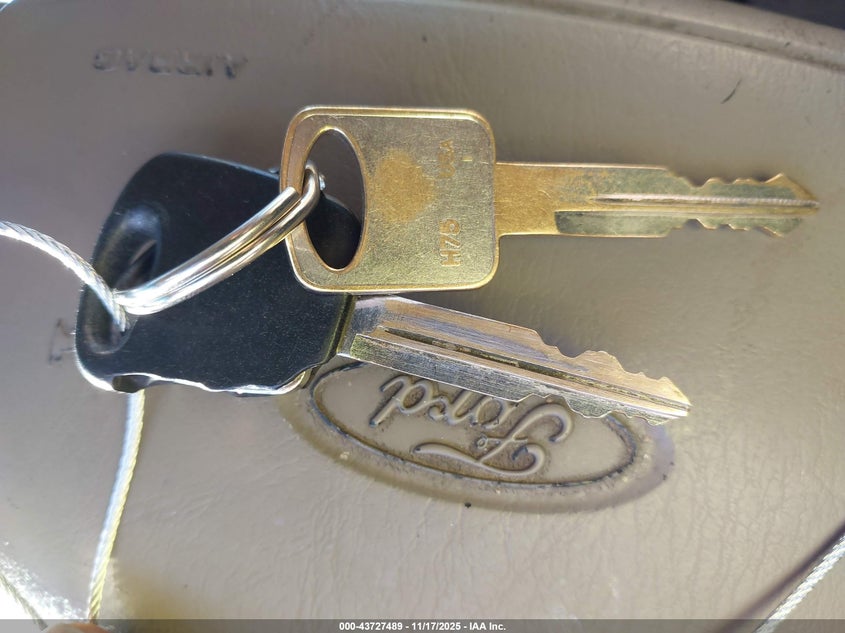 2001 Ford F-150 King Ranch Edition/Lariat/Xlt VIN: 1FTRW08L31KB48699 Lot: 43727489