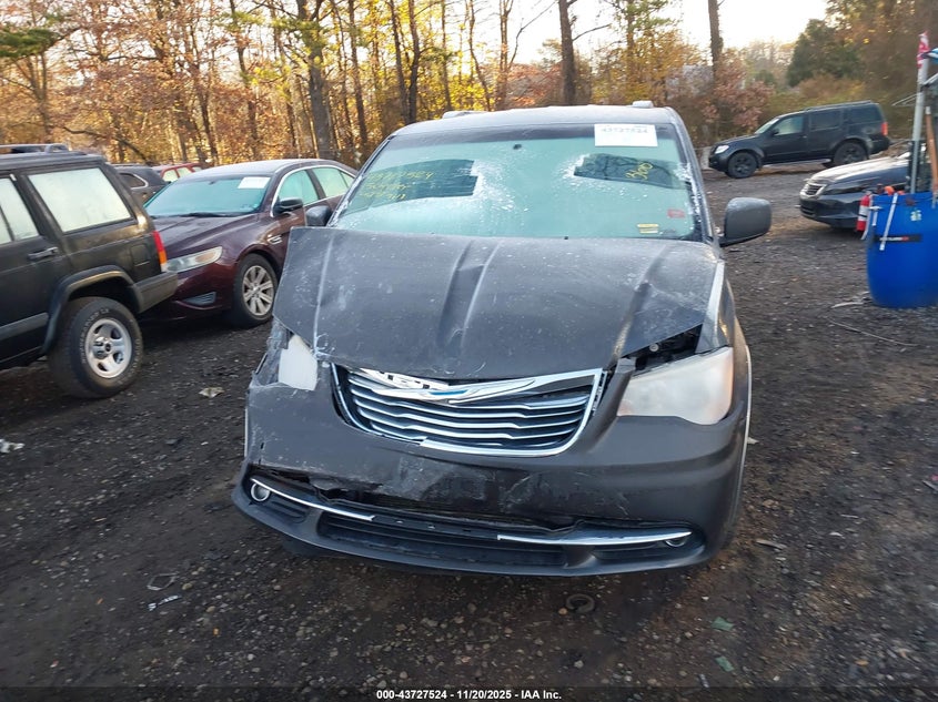 2C4RC1BG8FR587724 2015 CHRYSLER TOWN & COUNTRY photo no. 12