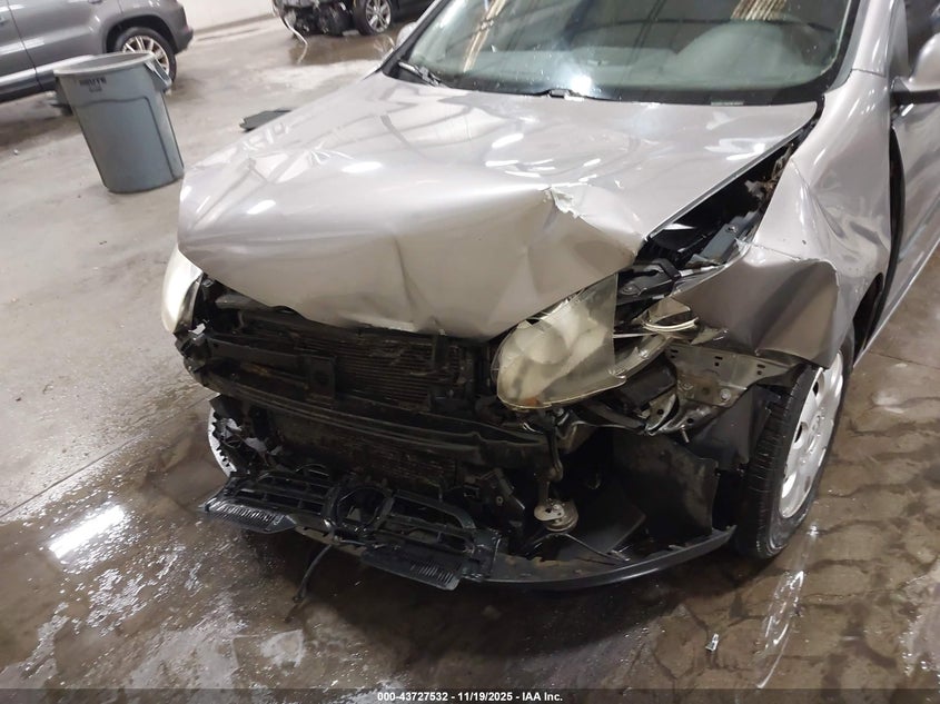 2007 Volkswagen Rabbit 2-Door VIN: WVWBR71K87W188832 Lot: 43727532