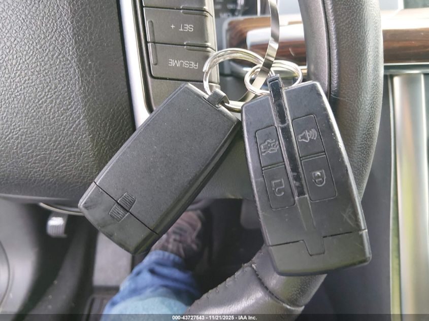 2009 Lincoln Mks VIN: 1LNHM94R09G624255 Lot: 43727543