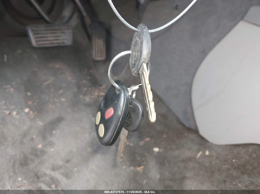 2004 Chevrolet Trailblazer Ls VIN: 1GNDS13S442408159 Lot: 43727576