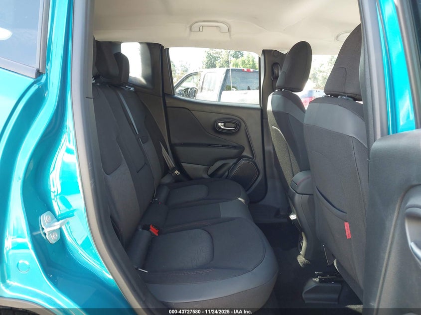 2021 Jeep Renegade Trailhawk 4X4 VIN: ZACNJDC14MPN23954 Lot: 43727580