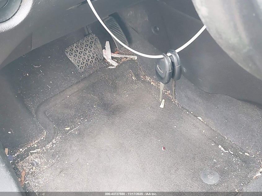 2014 Ford Fiesta Se VIN: 3FADP4BJ0EM121132 Lot: 43727588