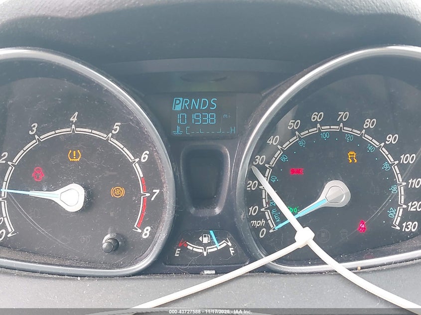 2014 Ford Fiesta Se VIN: 3FADP4BJ0EM121132 Lot: 43727588