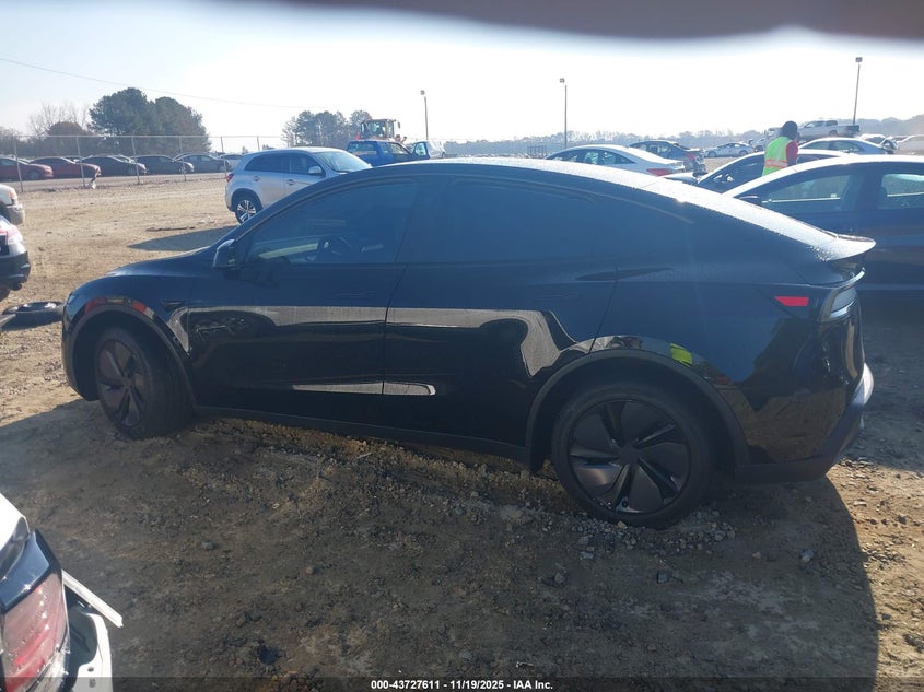 2026 Tesla Model Y Long Range Dual Motor All-Wheel Drive VIN: 7SAYGDED2TA446609 Lot: 43727611