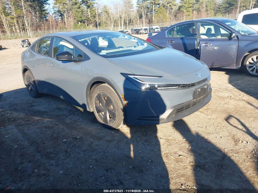 TOYOTA PRIUS LE AWD-E