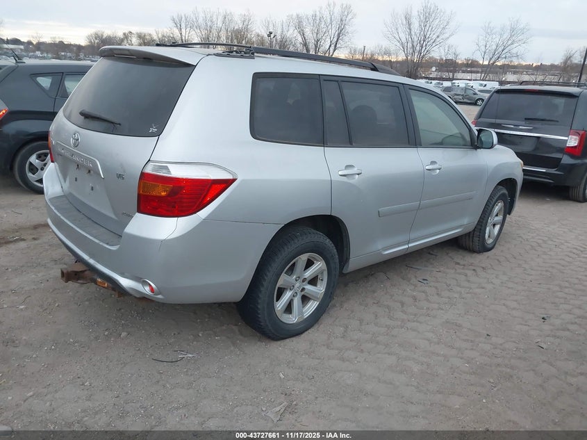 JTEES41A282013276 2008 TOYOTA HIGHLANDER photo no. 4