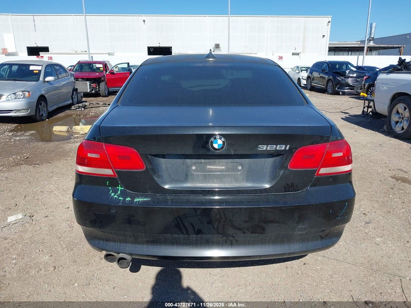2008 BMW 328I VIN: WBAWV13528P118513 Lot: 43727671