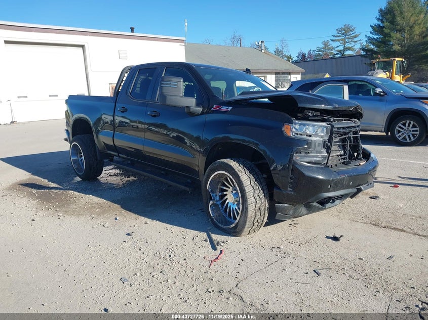 CHEVROLET SILVERADO 1500 LT