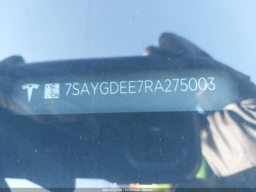 2024 Tesla Model Y Long Range Dual Motor All-Wheel Drive VIN: 7SAYGDEE7RA275003 Lot: 43727758