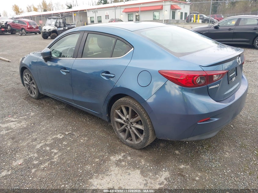 Vin: 3mzbn1v3xjm245421, lot: 44223162, mazda mazda3 touring 20183