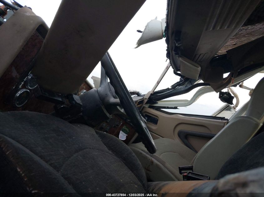 2005 International 9200 9200I VIN: 2HSCEAHR25C192178 Lot: 43727854