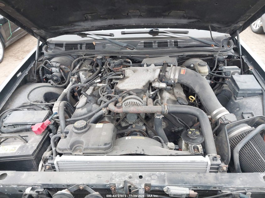 2003 Mercury Marauder VIN: 2MEHM75V33X634153 Lot: 43727873