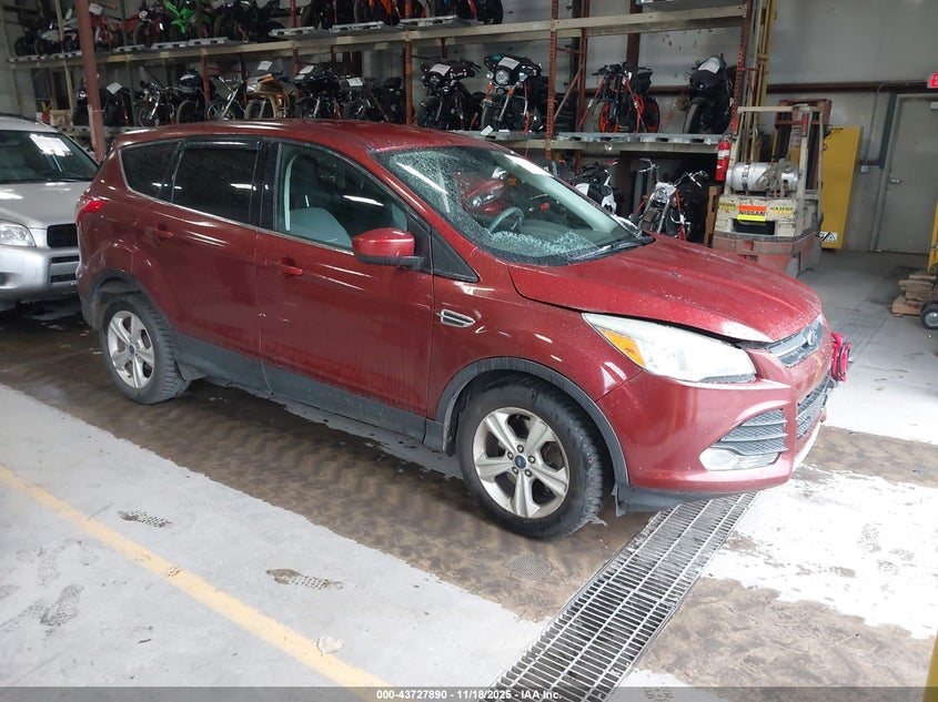 FORD ESCAPE SE