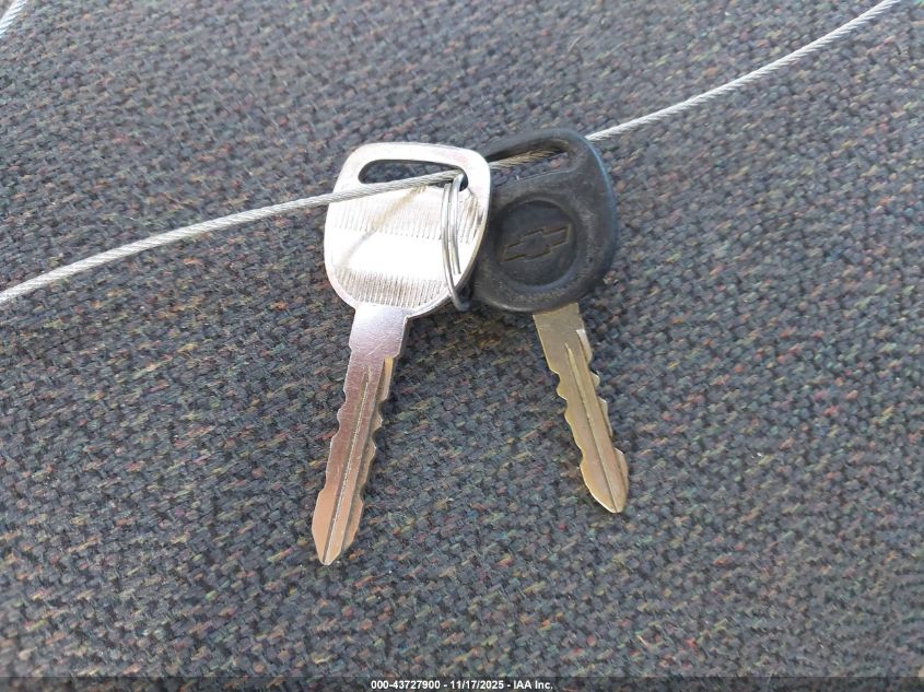 2003 Chevrolet Silverado 1500 VIN: 2GCEK19T131171531 Lot: 43727900