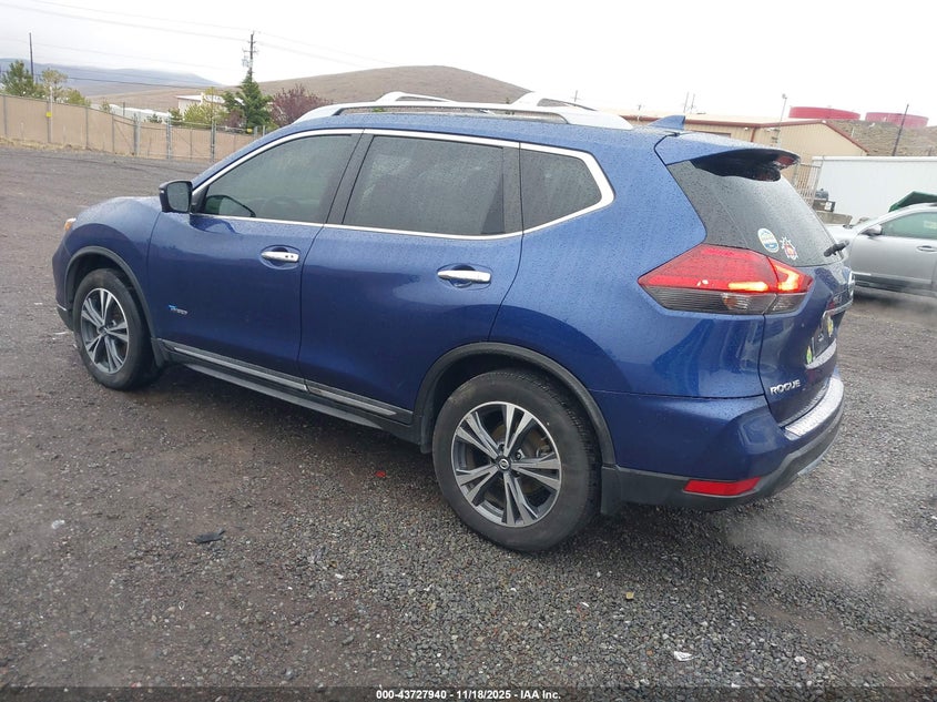 5N1ET2MVXHC790153 2017 NISSAN ROGUE photo no. 3