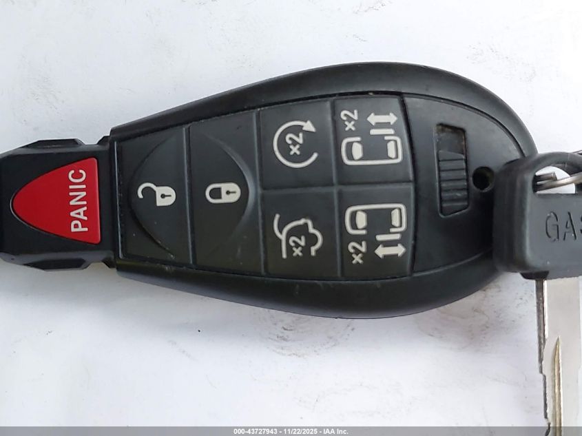 2008 Chrysler Town & Country Limited VIN: 2A8HR64X48R697346 Lot: 43727943