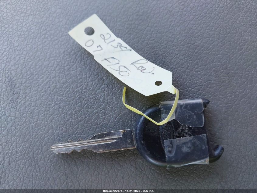 2007 Ford F-150 Stx/Xl/Xlt VIN: 1FTRX12W47FB11572 Lot: 43727975