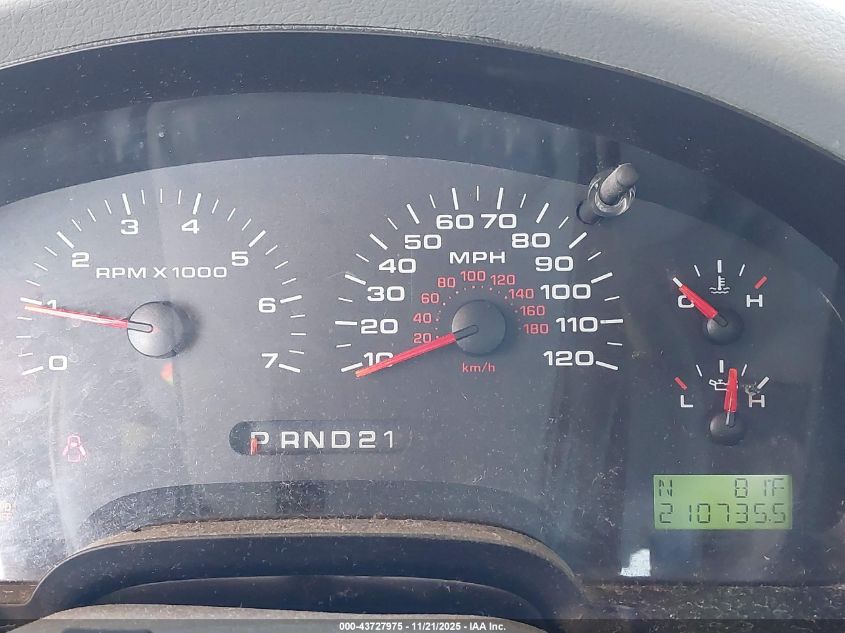 2007 Ford F-150 Stx/Xl/Xlt VIN: 1FTRX12W47FB11572 Lot: 43727975