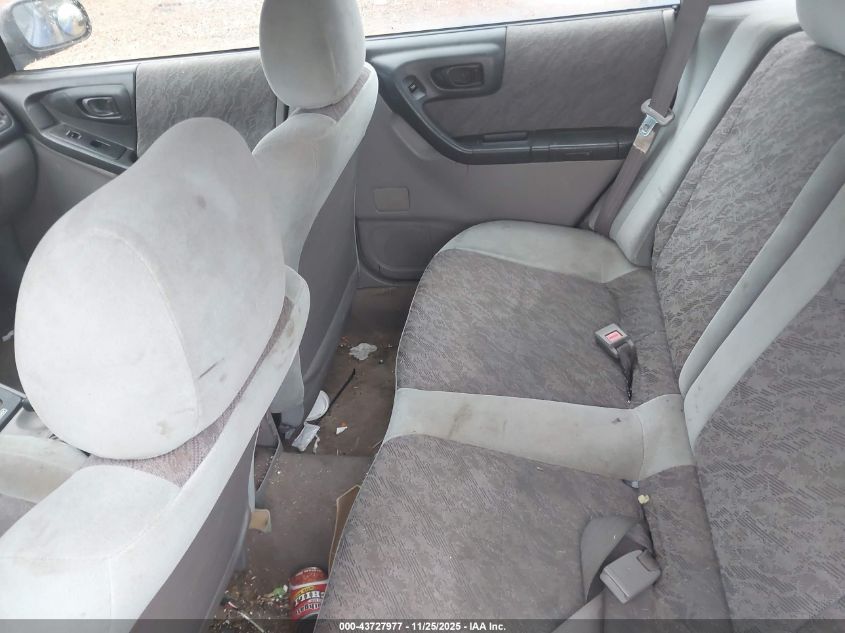 2000 Subaru Forester L VIN: JF1SF6356YH724568 Lot: 43727977